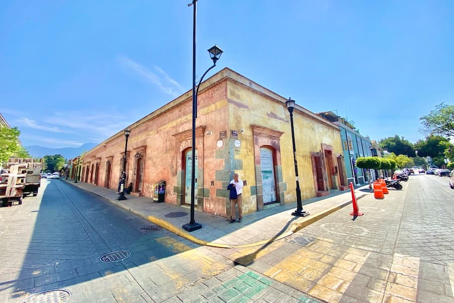 Colección de timbres postales y diseño en el Museo de Filatelia de Oaxaca MUFI